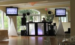 Here we had our two-(2) flat screen TV's for a photo montage and other cool video effects that are in our Lopez Package.